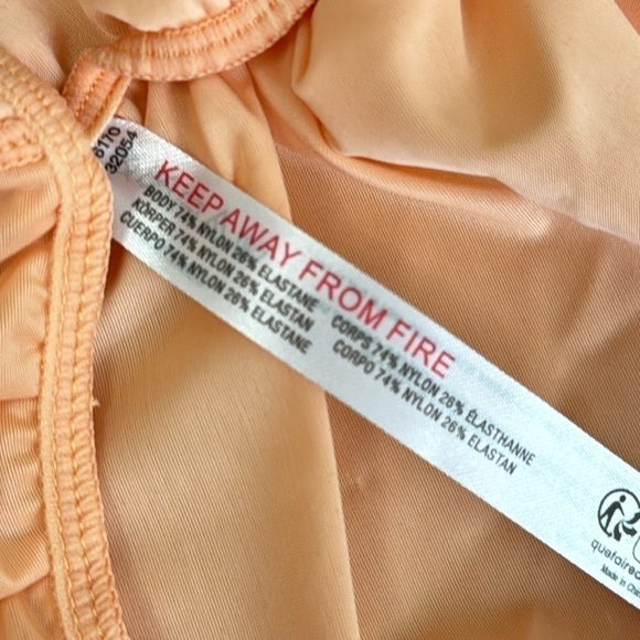 NWT By Anthropologie Strapless Ruffled Bandeau Top in Peach - Picture 6 of 11